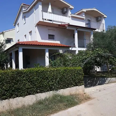 Apartment Lipa